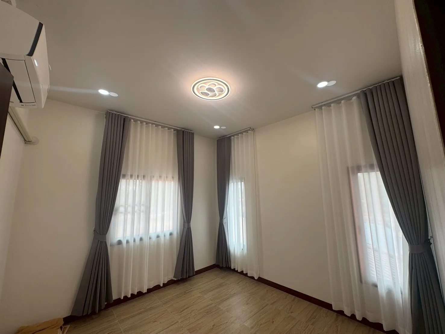 ผลงานบ้านอาร์อาร์คอน